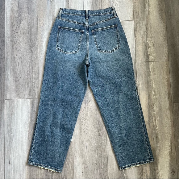 Universal Thread Vintage Straight Wide Leg Jean - Picture 2 of 6